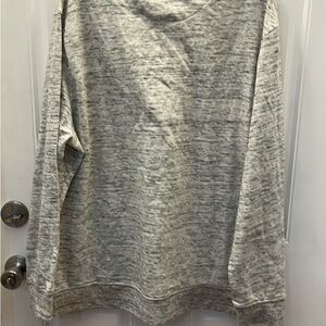 /Artefact/ Gray Women's Sweatshirt